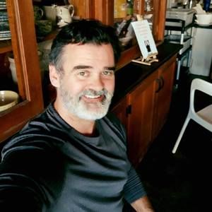 Meet your Posher, Robert